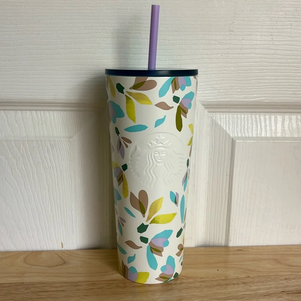 Starbucks Spring Flower Soft Touch Matte 24oz Tumbler off white floral print
